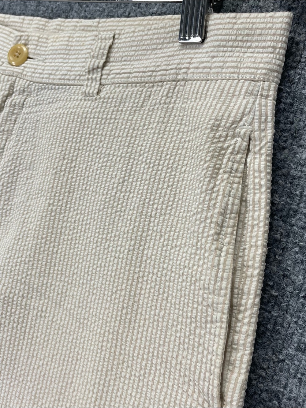 J Crew Seersucker Shorts Men’s 33 Beige White 100% Cotton Chino 8” Preppy Beach